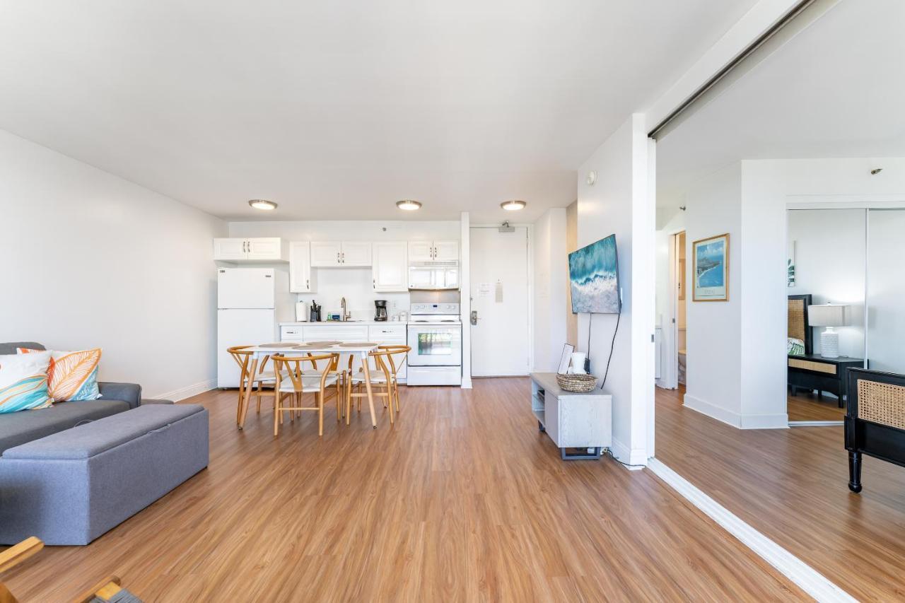 호놀룰루 Waikiki Banyan W-Ocean Views With Free Parking! 아파트 외부 사진